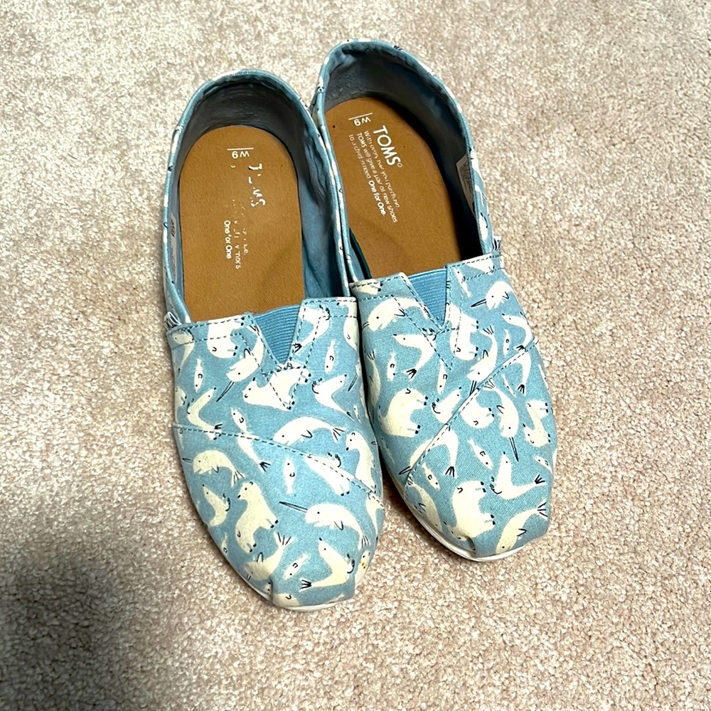 TOMS Womens Shoes